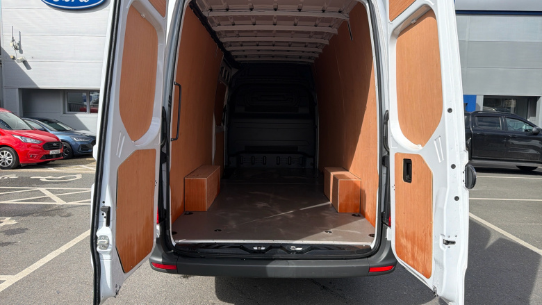 Mercedes-Benz Sprinter 315Cdi L3 Diesel Rwd 3.5t H2 Pro Van